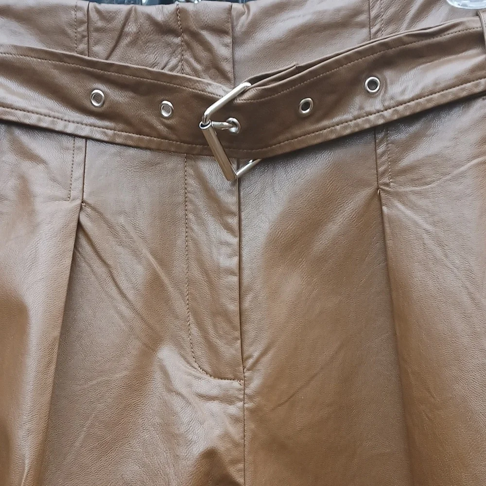Kori America High Waist Brown Faux Leather Shorts Sz L